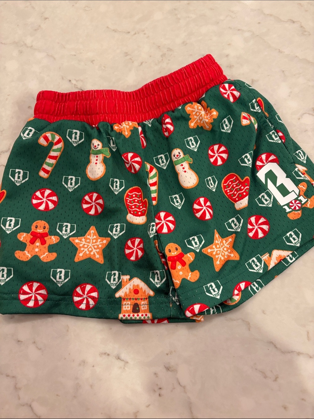 Baseball Lifestyle 101 Boys Holiday Gingerbread Home Plate Shorts Size XS
